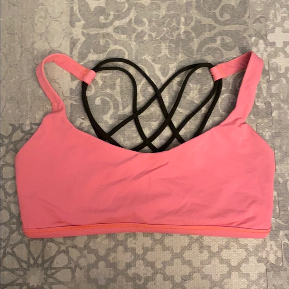 Lululemon sports bra